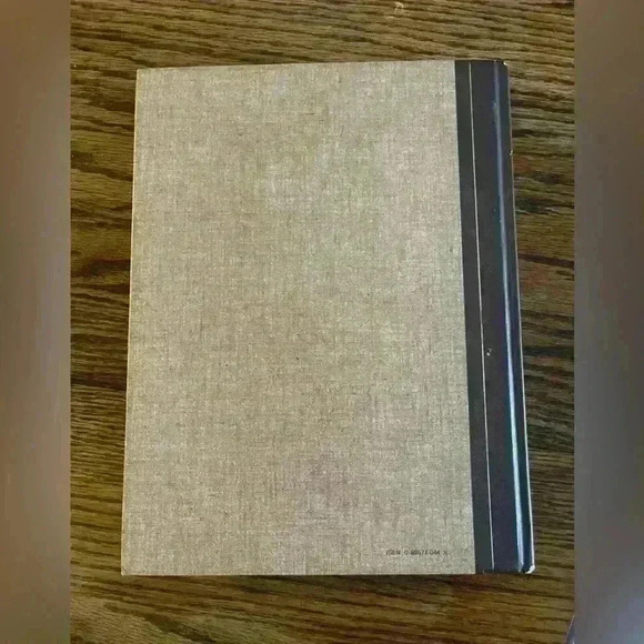 Readers Digest | The Worlds Last Mysteries Coffee Table Book - Picture 3 of 5